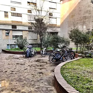 E-milan Zona Tortona Milan