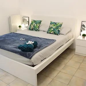  Apartment La Corte Dei Creativi Lussuoso In Centro